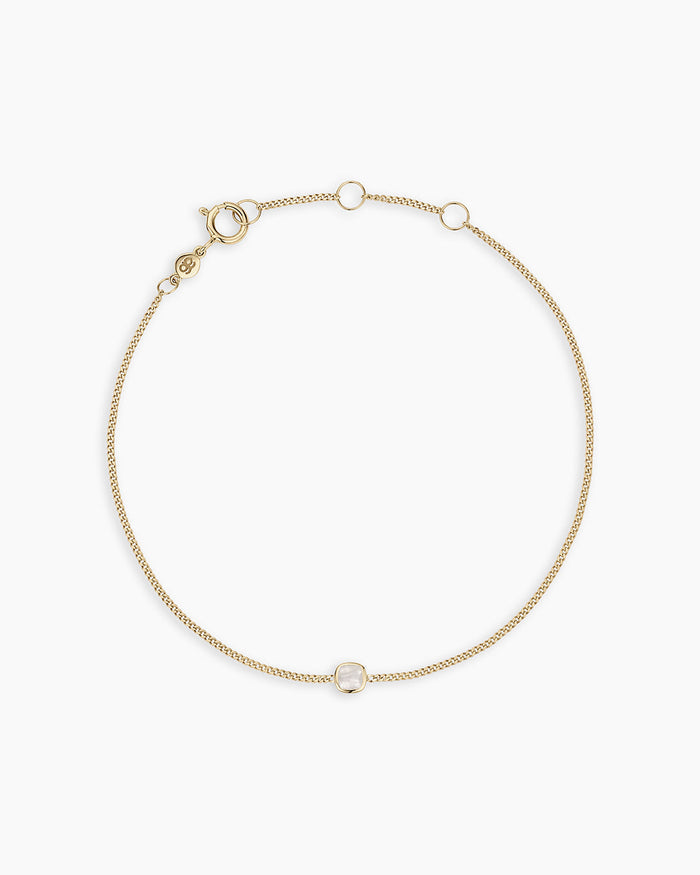 14K Solid Gold / Moonstone - June
