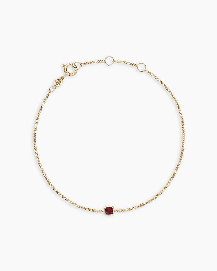 14K Solid Gold / Garnet - January