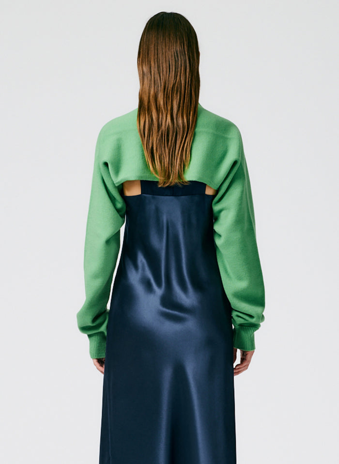 Powdery Green-03