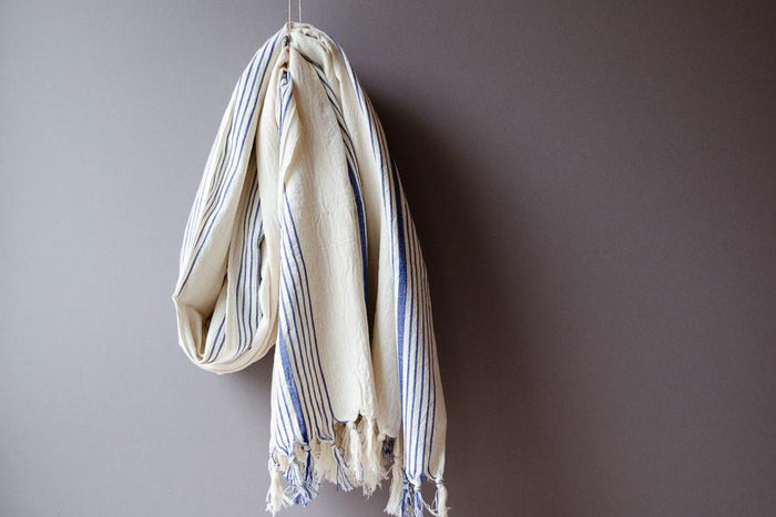 Azul Linen Towel - Indigo Traders