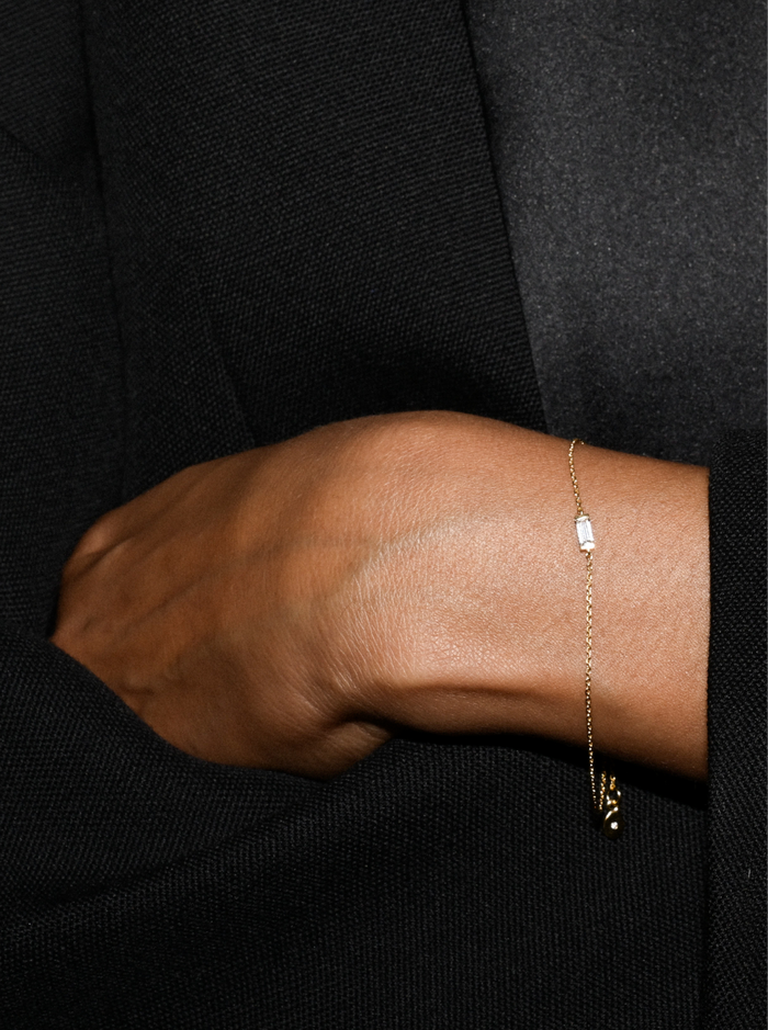 BAGUETTE CHAIN BRACELET IN LAB WHITE SAPPHIRE, STERLING SILVER