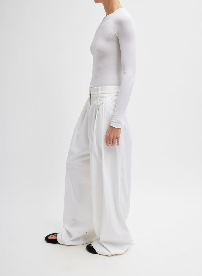 White Circular Ribbed Crewneck Pullover T-Shirt - long sleeved tee, full look, side view on model