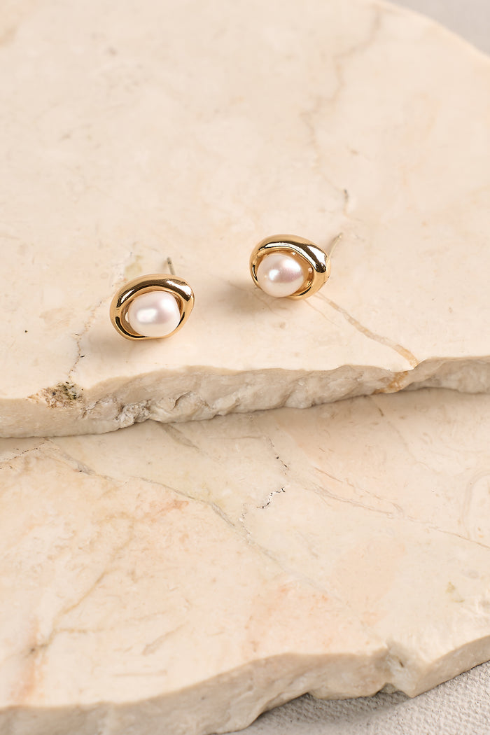 Dainty Pearl Studs - Gold