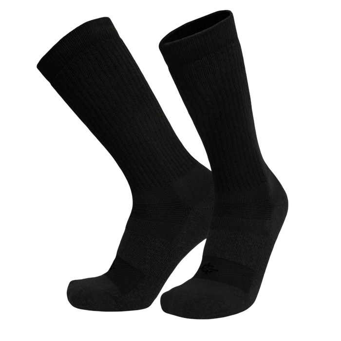 Medium (Men's 4-8, Women's 5-10) / Black
