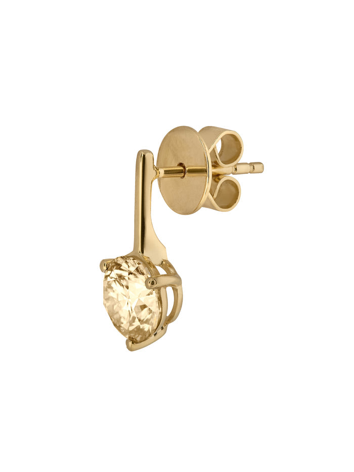 HENDRY ROUND-CUT BAR STUD EARRING IN HONEY MOISSANITE, 18K GOLD VERMEIL