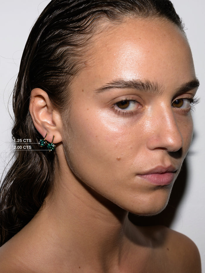 HENDRY ROUND-CUT BAR STUD EARRING IN VIRIDIAN GREEN MOISSANITE, 18K GOLD VERMEIL