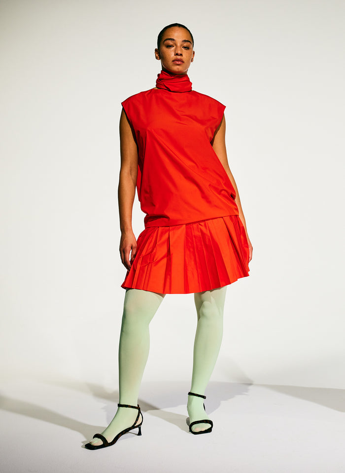 Italian Sporty Nylon Pleated Pull On Mini Skirt