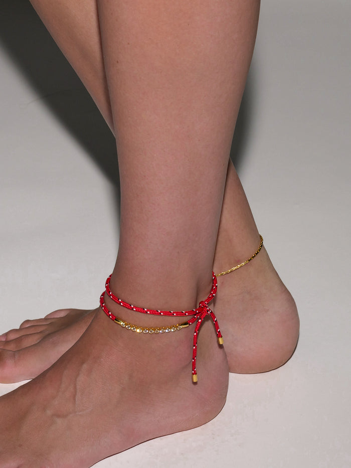 JAMES BEZEL ROUGE PARACORD ANKLET IN LAB WHITE SAPPHIRE, 18K GOLD VERMEIL