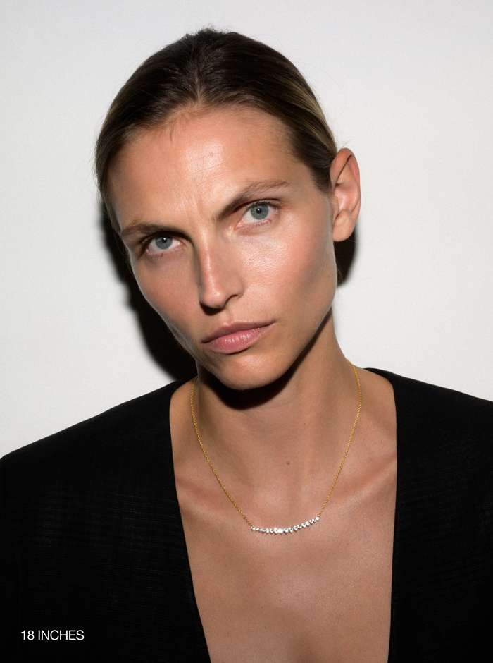 LARGE CURVE NECKLACE IN LAB WHITE SAPPHIRE, 18K GOLD VERMEIL