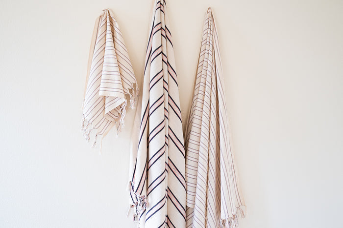 Lily Linen Towel