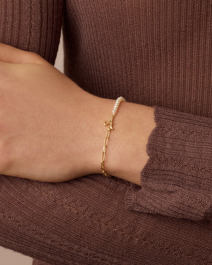 Lou Pearl Alphabet Bracelet || option::18K Gold Plated, A