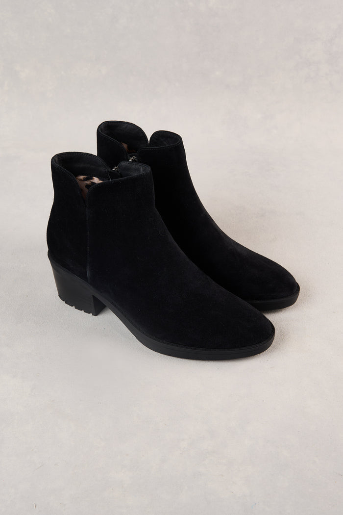 Louise Suede Boot - Black