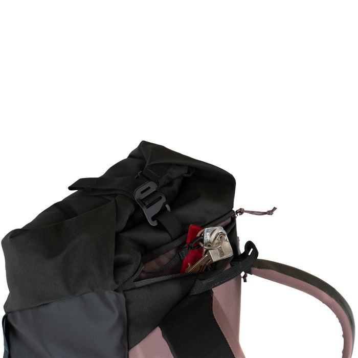 #en:color_pirate-black,fr:couleur_pirate-black,de:farbe_pirate-black