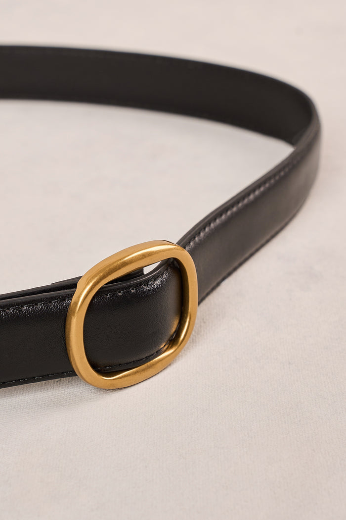 Oval Buckle Belt - Black