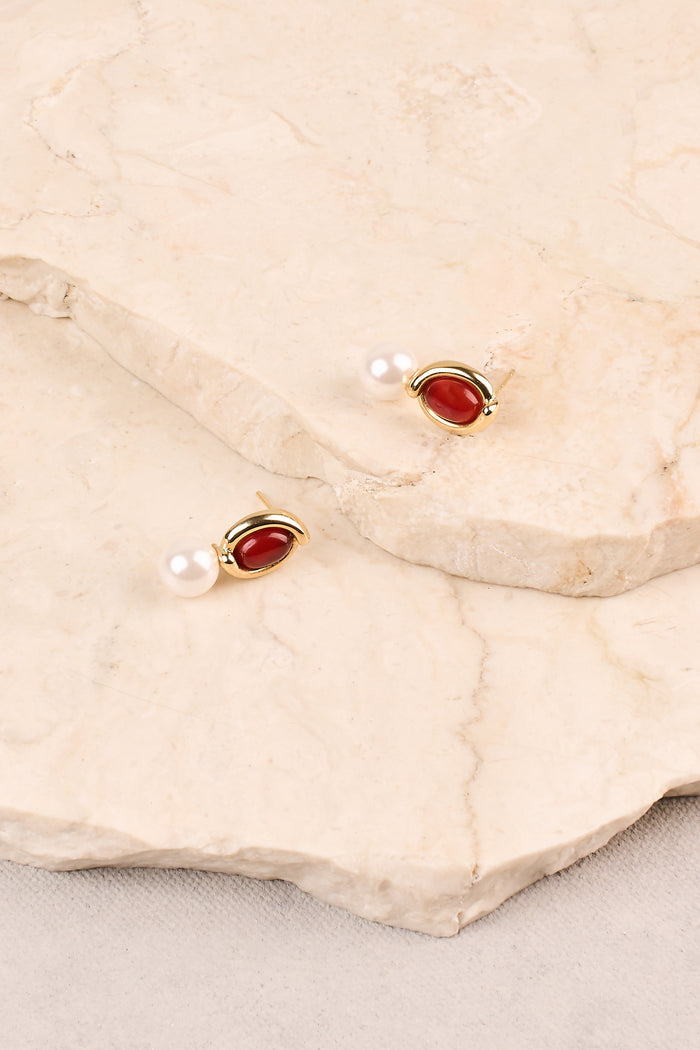 Oval Pearl Studs - Red