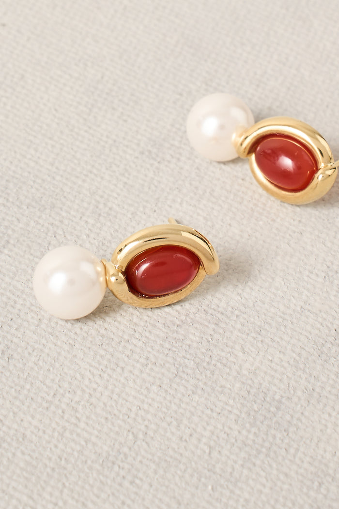 Oval Pearl Studs - Red