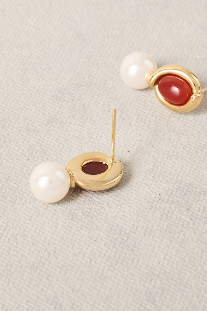 Oval Pearl Studs - Red