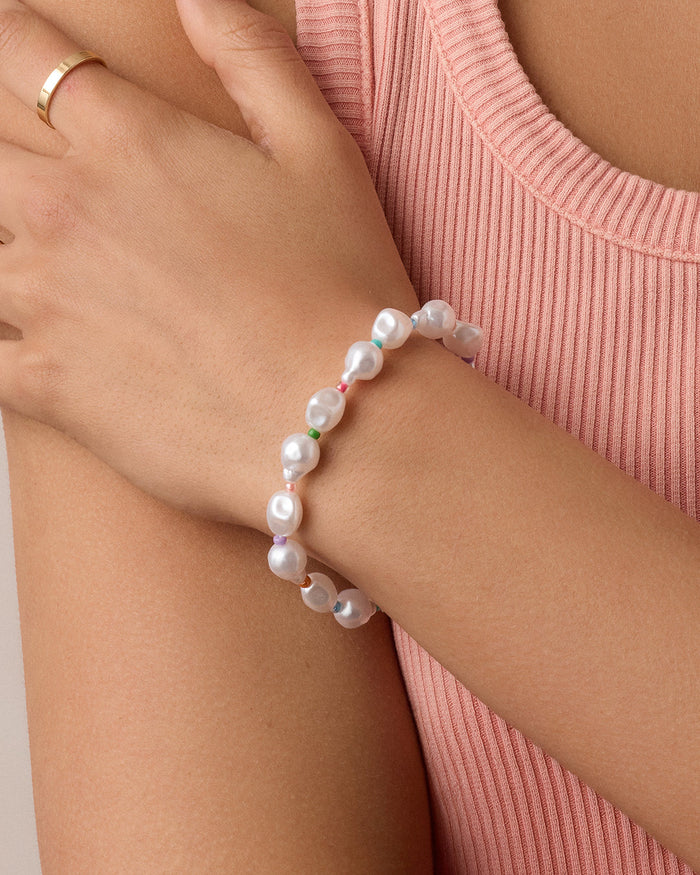 Pearl Rainbow Cove Bracelet || option::18K Gold Plated