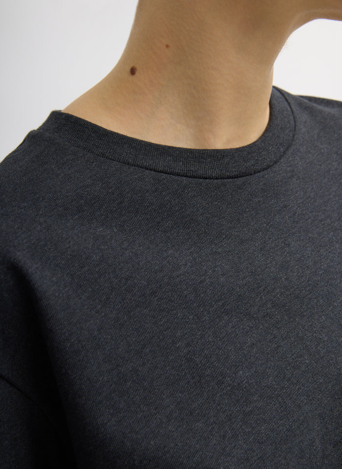 Charcoal Grey Perfect Unisex Long Sleeve T-Shirt - closeup of neckline