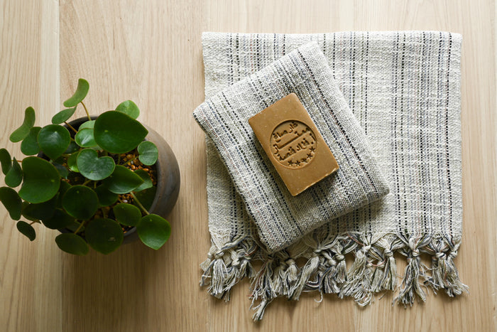Reem Linen Hand Towel