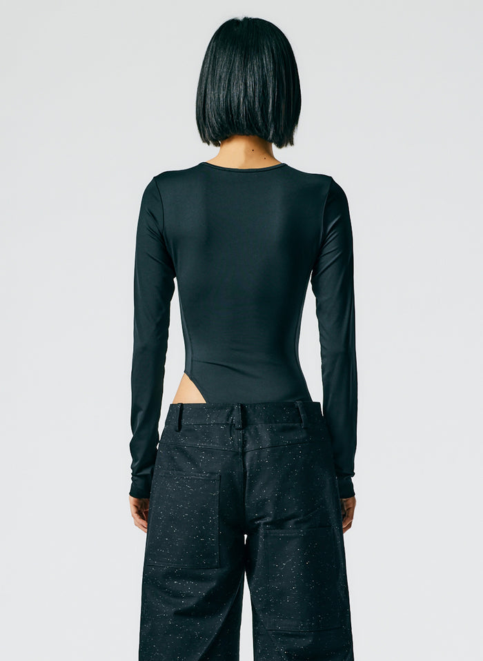 Black-03