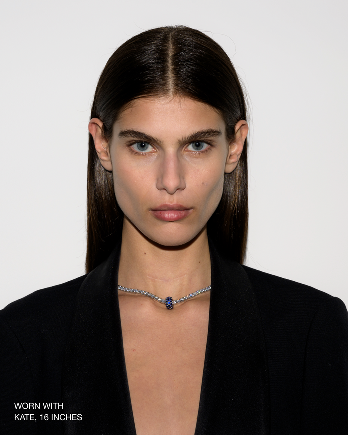 THREE-ROW RIVIÈRE PENDANT IN LAB BLUE SAPPHIRE, 18K GOLD VERMEIL