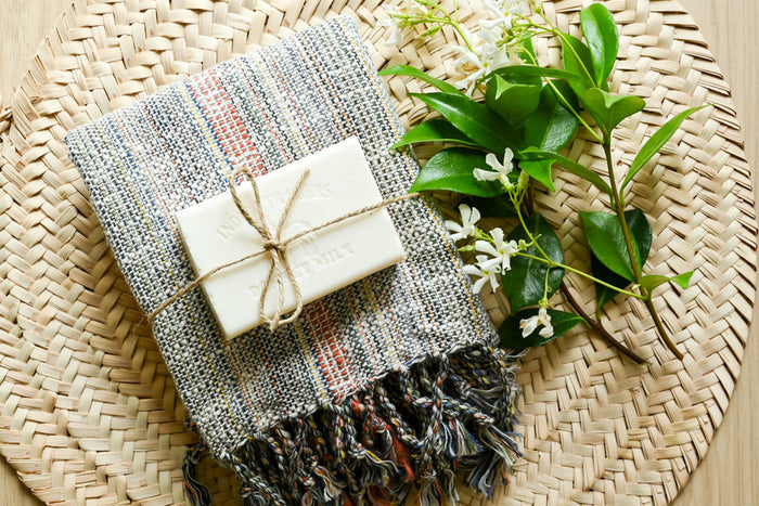 Tia Bundle