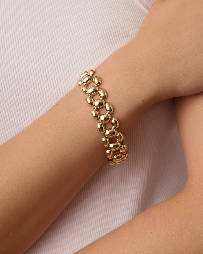 Zoey Helium Bracelet || option::18K Gold Plated